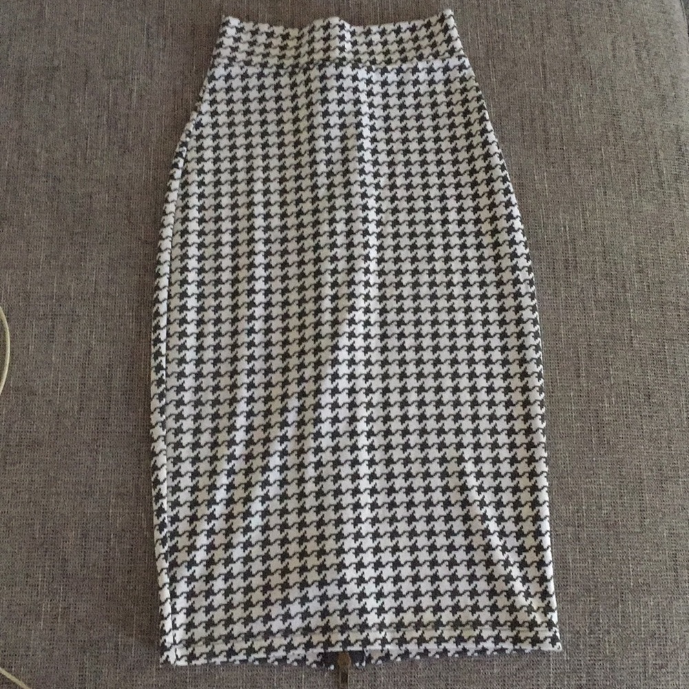 Pencil skirt